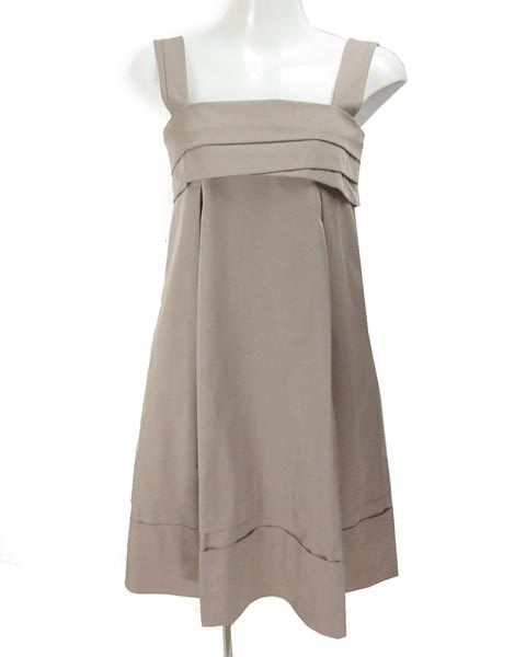 フォクシーニューヨーク ベージュ上品ワンピース 楽天市場】FOXEY NEW