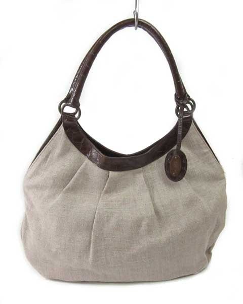 �ե������� FOXEY �١����� �������� �Хå�