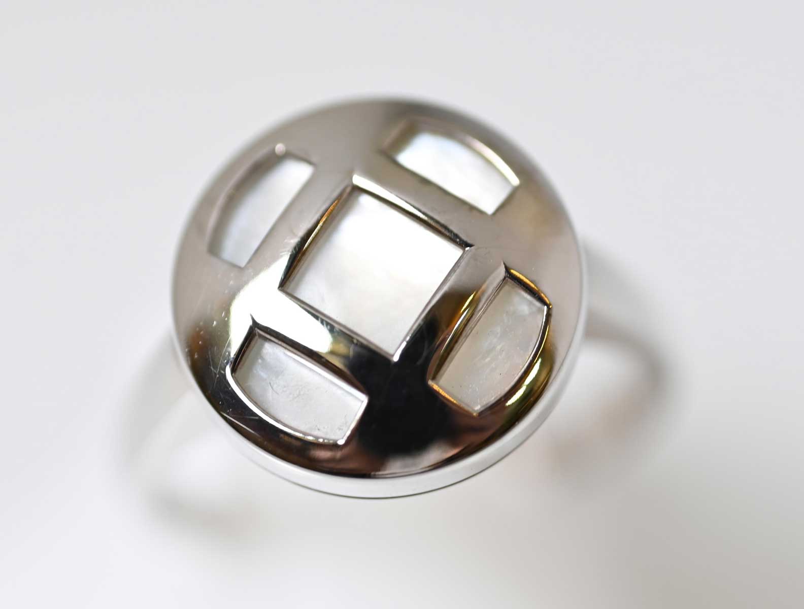 カルティエ Cartier パシャリング ホワイトシェル リング 49号 レディース ブランドジュエリー 6863