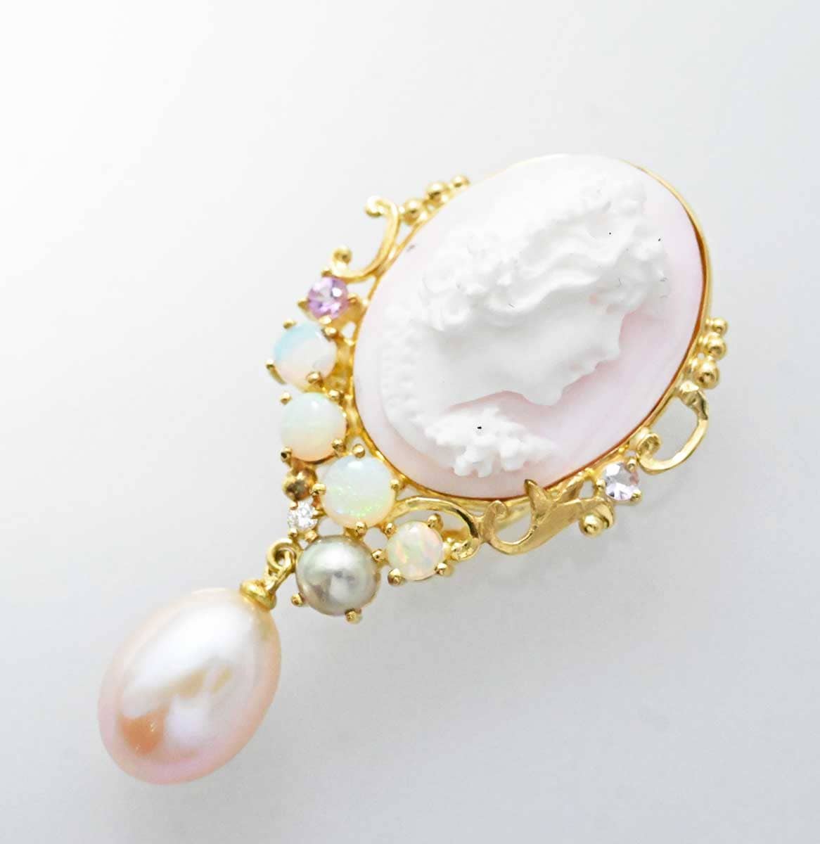 名執左結里 ナトリサユリ K18YG イエローゴールド ダイヤ オパール ピンクトパーズ パール コンクシェル カメオ ペンダント 3209