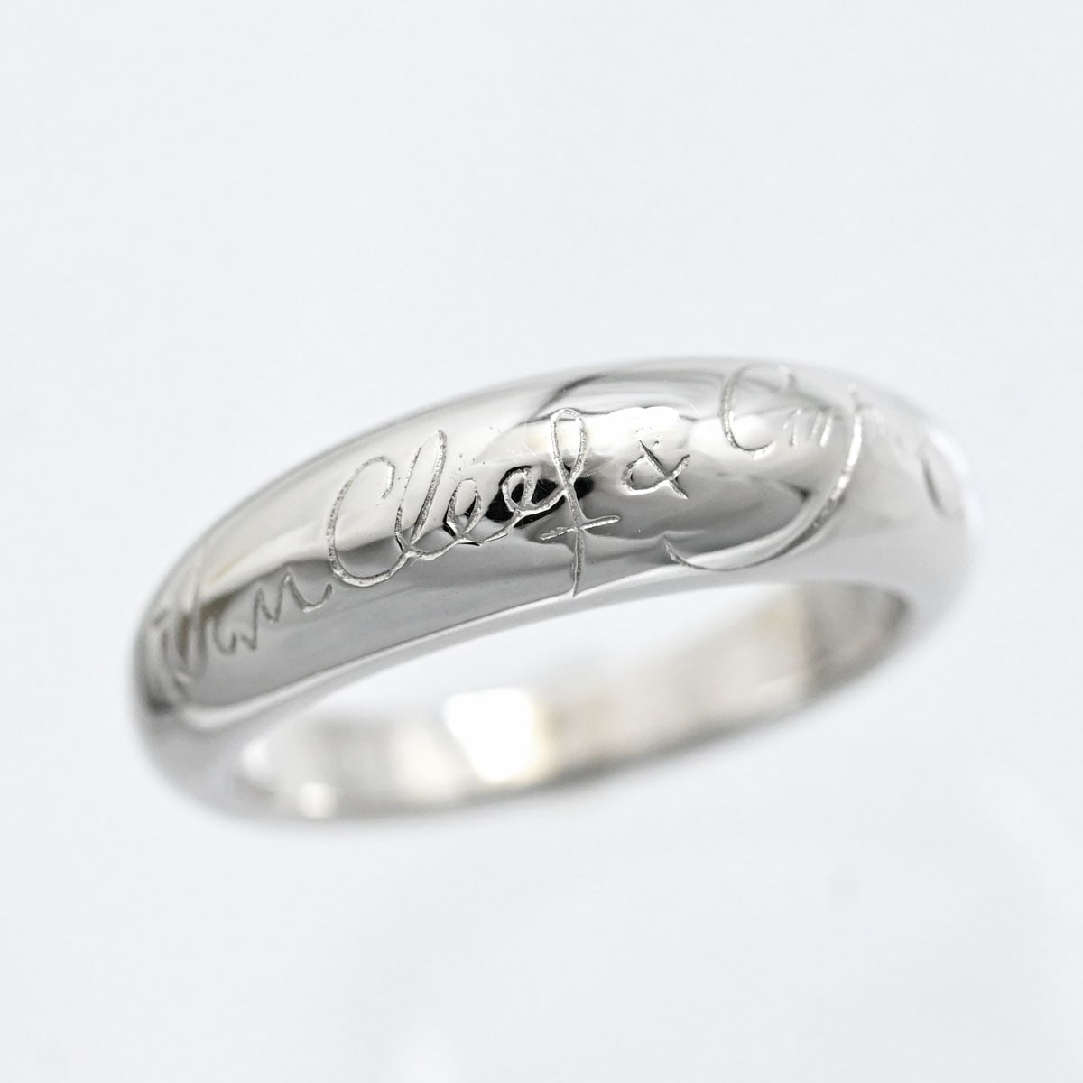 ヴァンクリーフ＆アーペル VAN CLEEF & ARPELS 750WG ホワイトゴールド シニアチュール シグネチャー ロゴ リング 9.5号  3396