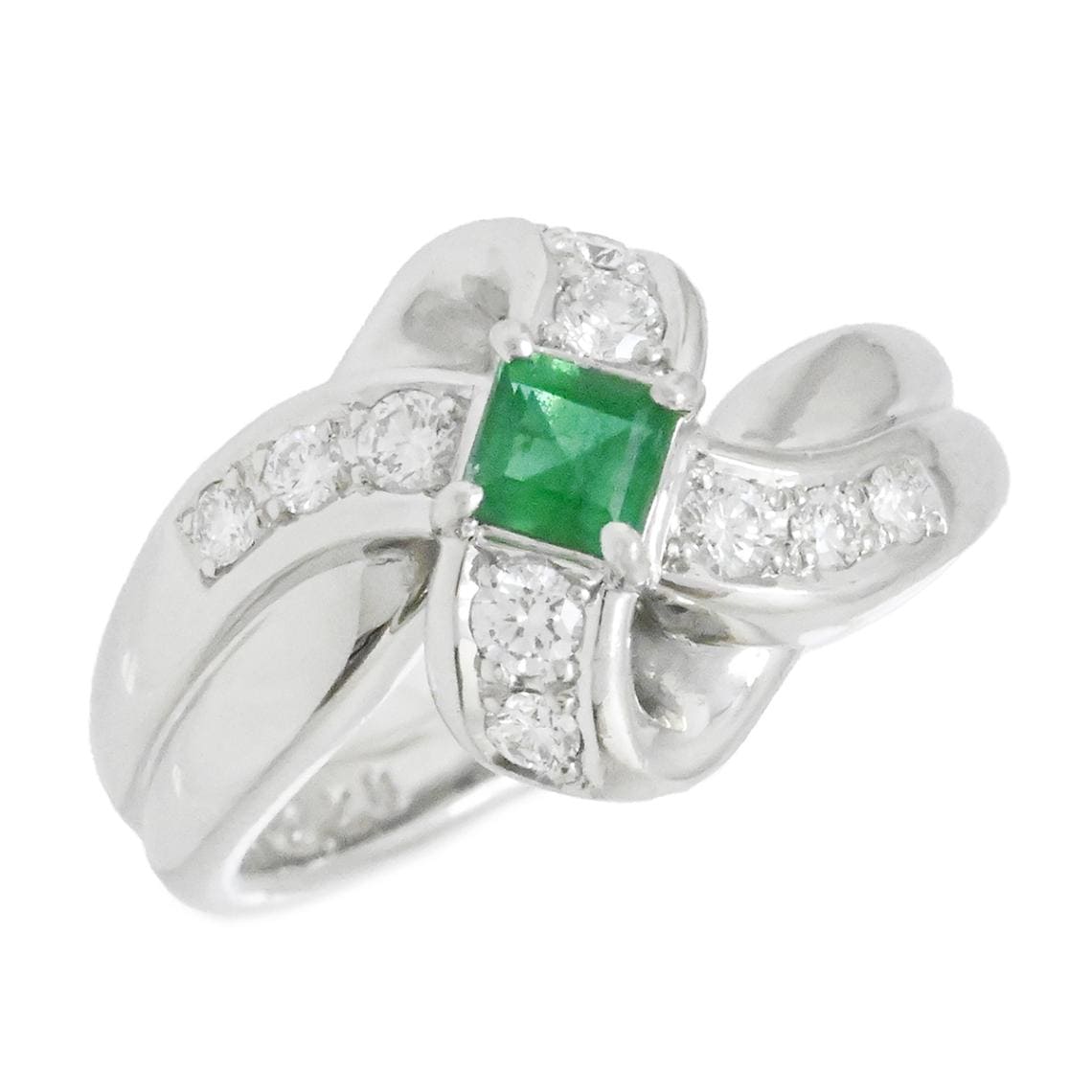 ポーラ POLA PT900 プラチナ ダイヤ0.28ct エメラルド0.20ct リング サイズ10号 レディース  3975