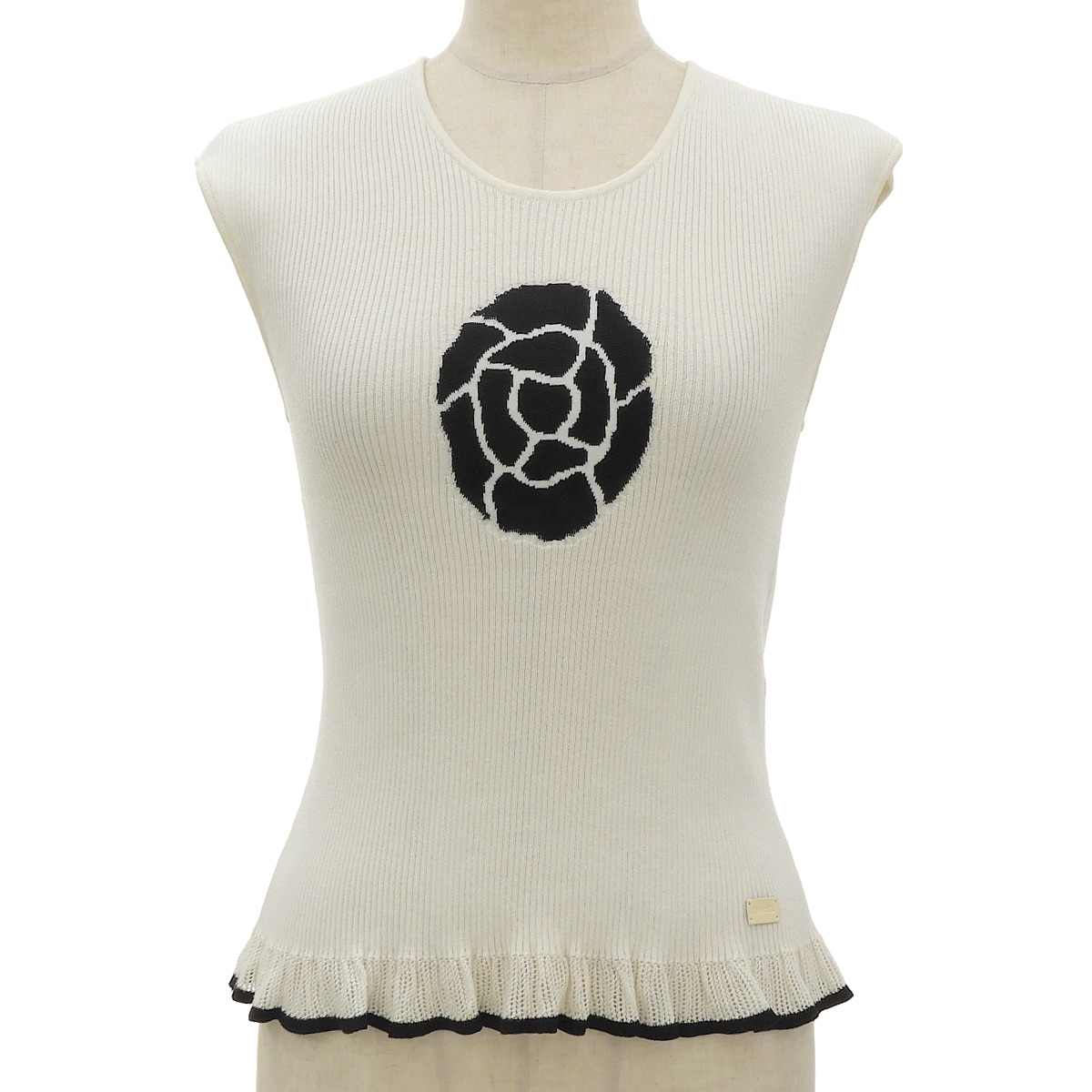 シャネル CHANEL ニット ノースリーブ コットンシルク ホワイト サイズ40 レディース 01P 2001年春 リブ編み 裾フリル カメリア 4821