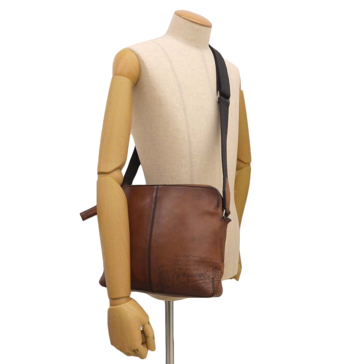 ベルルッティ BERLUTI カリグラフィ ショルダーバッグ レザー ブラウン系 メンズ 4296