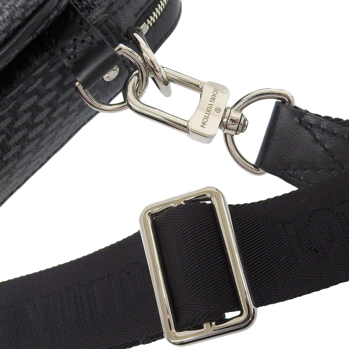 ルイヴィトン LOUIS VUITTON ダミエ・グラフィット トリオメッセンジャー ポーチ コインパース メンズ N50017 4502