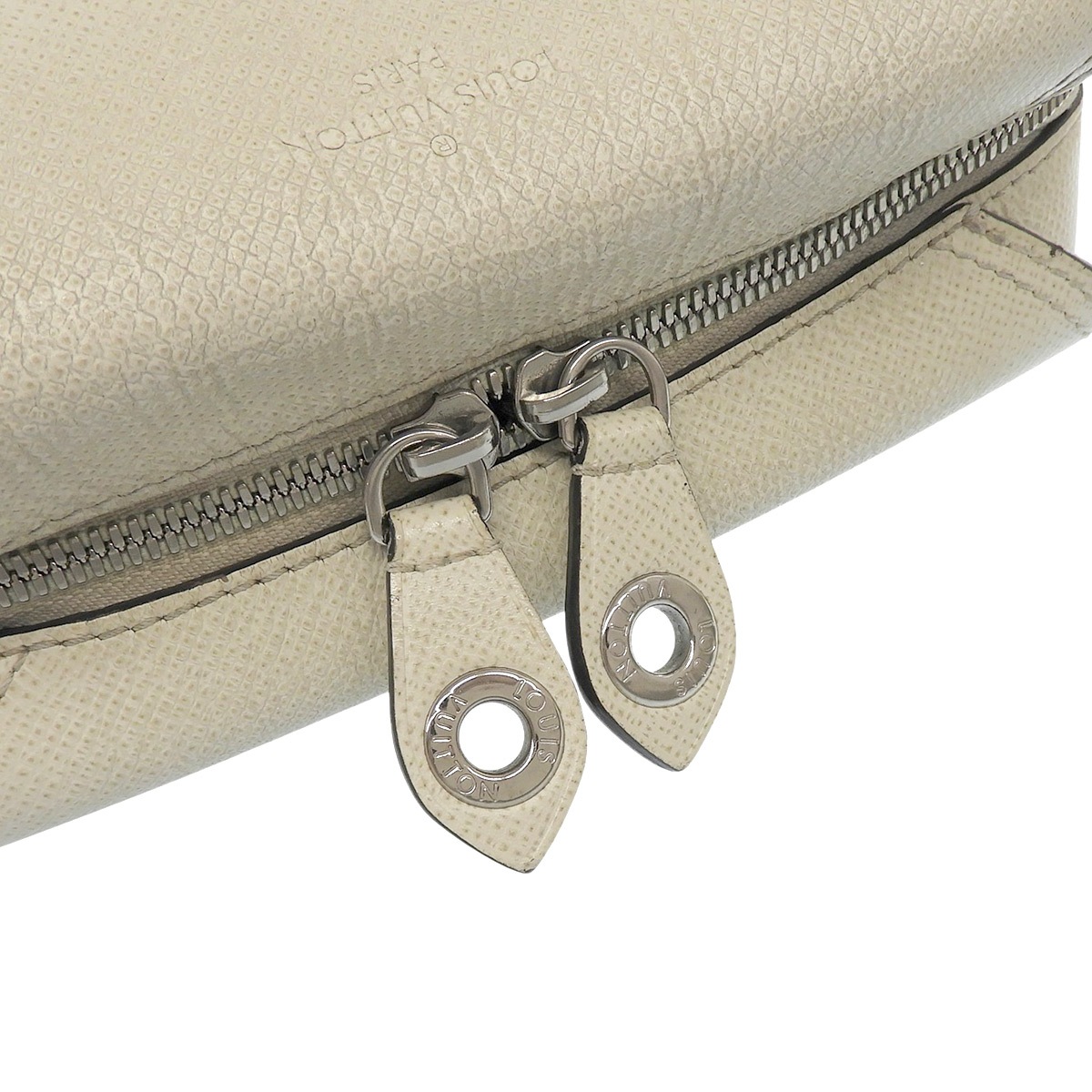 ルイヴィトン LOUIS VUITTON タイガ ニコライ メッセンジャーPM ショルダーバッグ ななめ掛け タイガ アイボリー メンズ M31066 4842