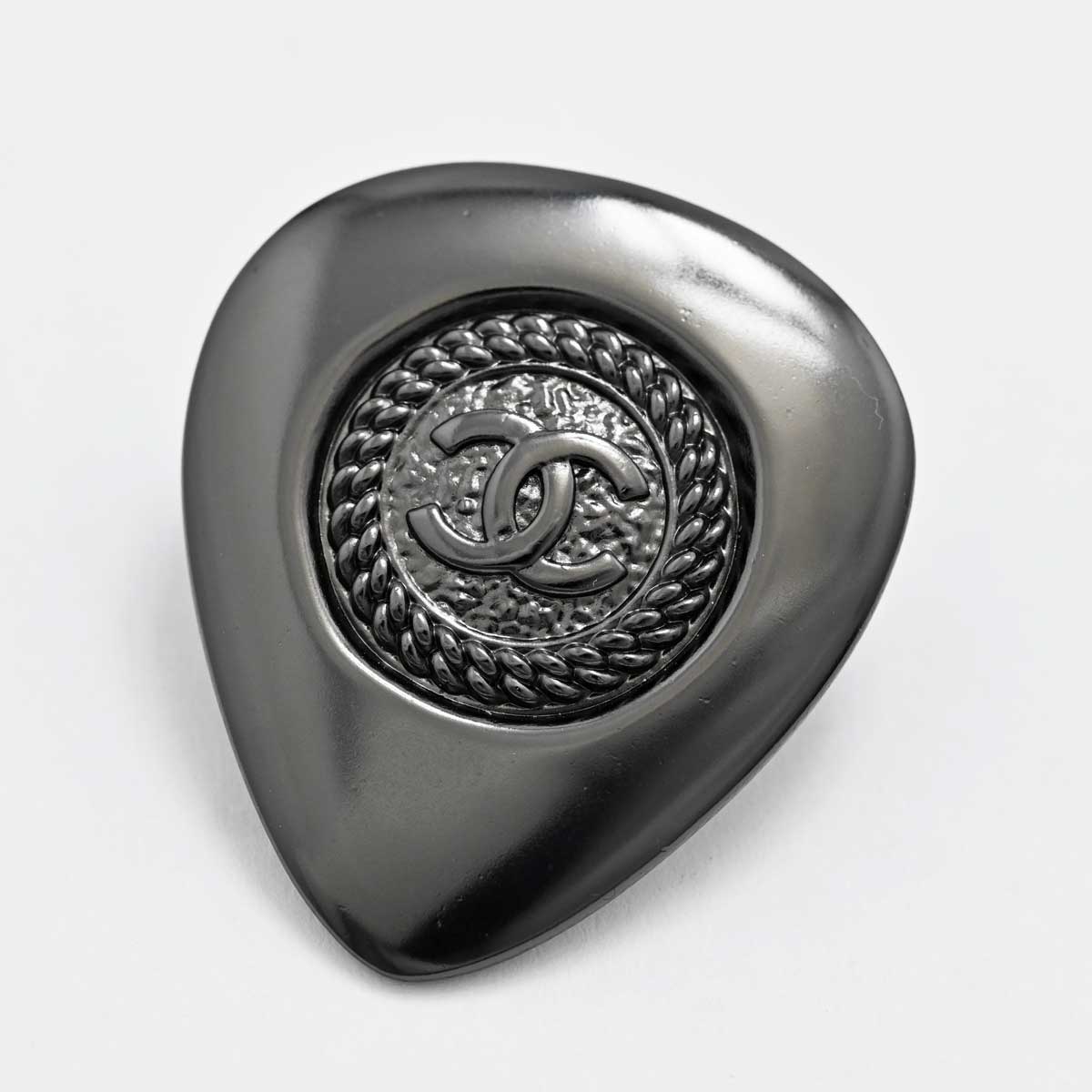 シャネルピンブローチ CHANEL シャネル ピンブローチ - メルカリ