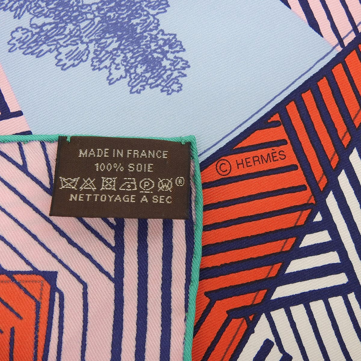 エルメス HERMES カレ90 オムニバスゲームと白い貴婦人 スカーフ シルク マルチカラー レディース 4680