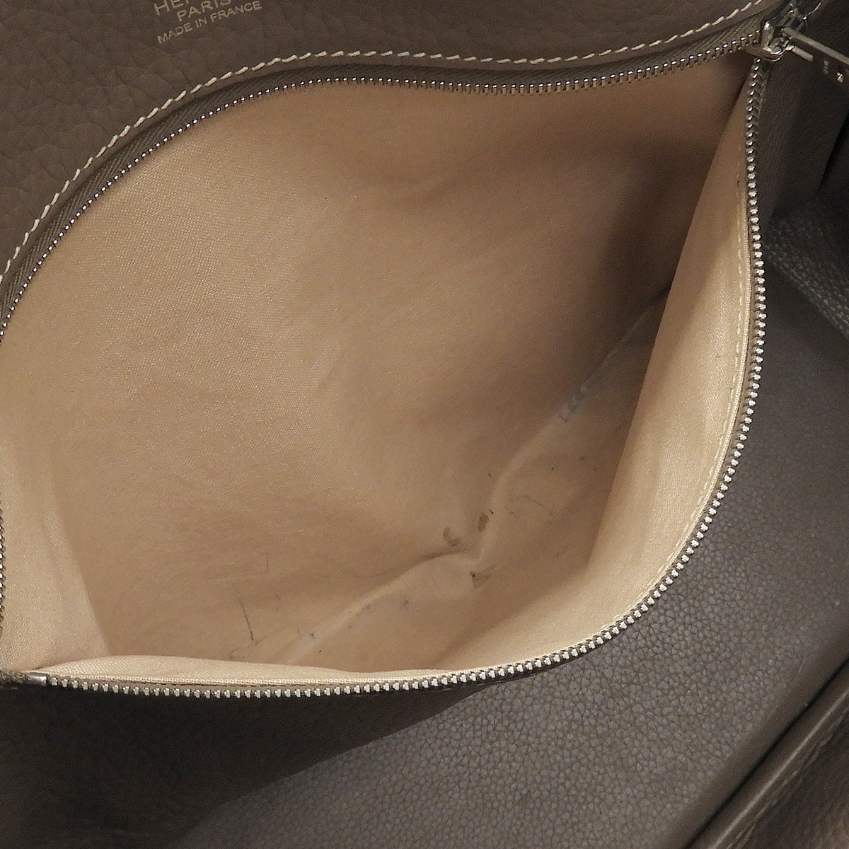 エルメス HERMES ヴィクトリアカバス32 トートバッグ 型押しレザー グレージュ レディース □K刻印 2007年 4847