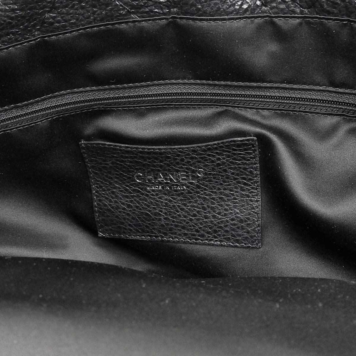 シャネル CHANEL オンザロード トートバッグ ココマーク レザー ブラック レディース 13番台 4615