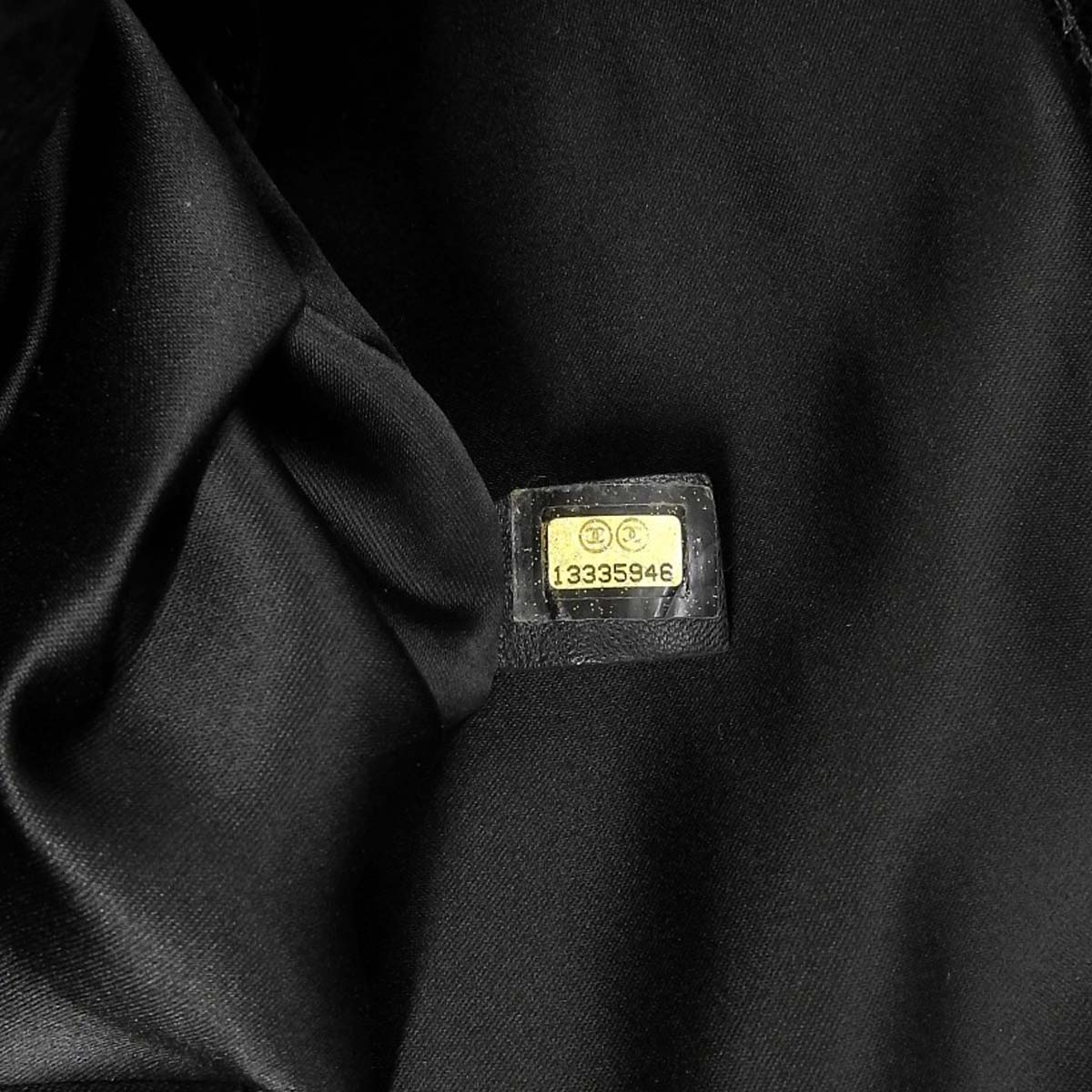 シャネル CHANEL オンザロード トートバッグ ココマーク レザー ブラック レディース 13番台 4615