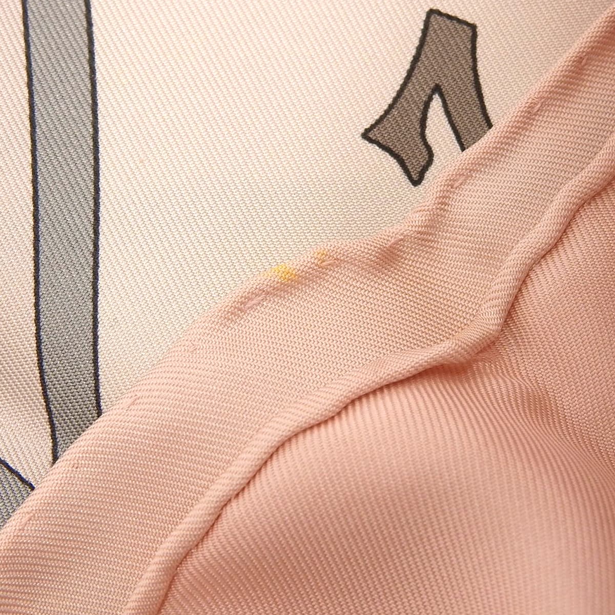 エルメス HERMES カレ90 MECANIQUE DU TEMPS 時の仕掛け スカーフ シルク ピンク×マルチカラー レディース 4683