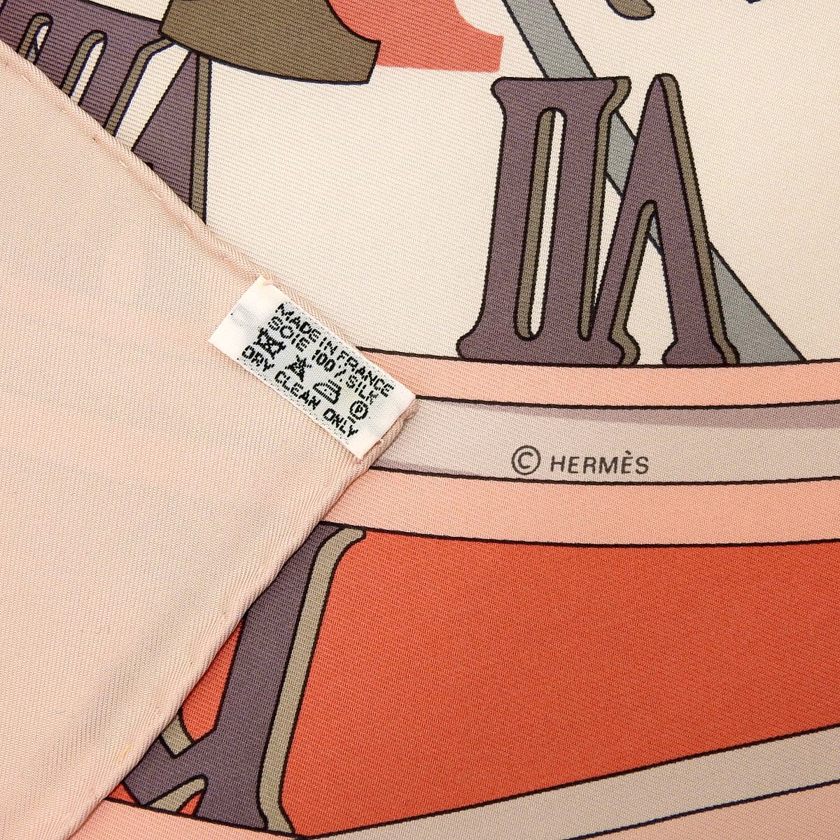 エルメス HERMES カレ90 MECANIQUE DU TEMPS 時の仕掛け スカーフ シルク ピンク×マルチカラー レディース 4683