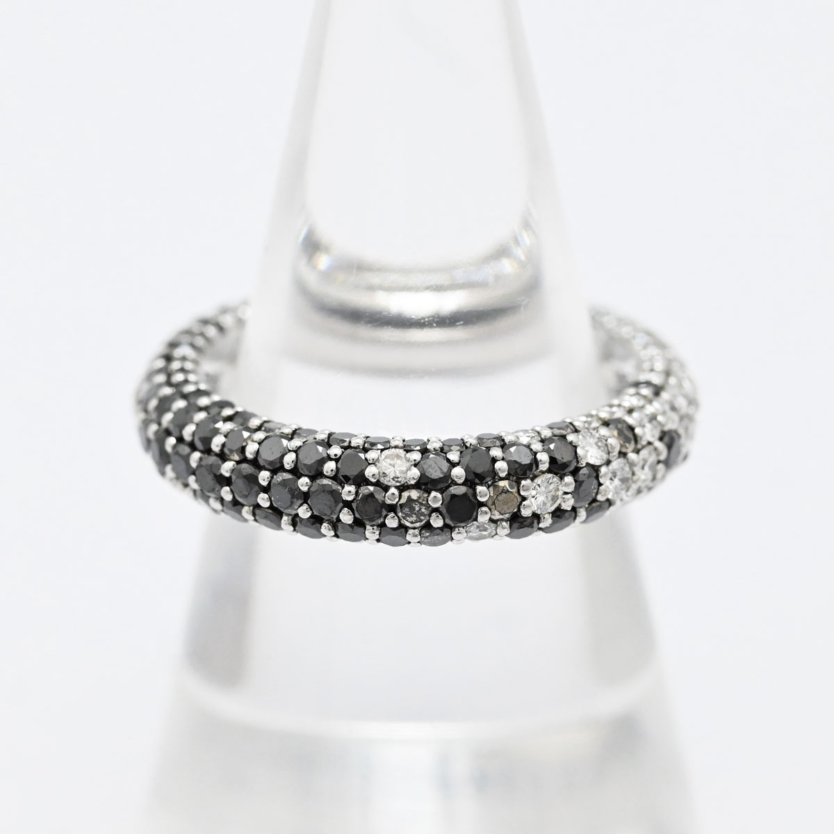 ポンテヴェキオ PONTE VECCHIO K18ＷG エテルノ ラテ エテルノファミリー ダイヤ1.42ct ブラックダイヤ1.68ct リング 11号 3397