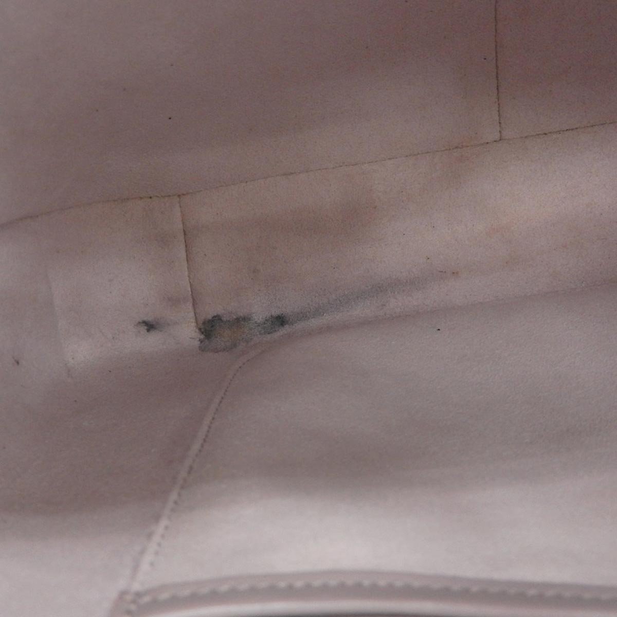 ルイヴィトン LOUIS VUITTON エピ レヴリ ワンショルダー バッグ ライラック レディース M5216B 8946