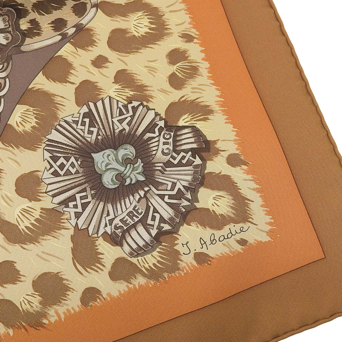 エルメス HERMES カレ90 CASQUES et PLUMETS 面貌のない兜 スカーフ シルク ブラウン×オレンジ レディース 4727