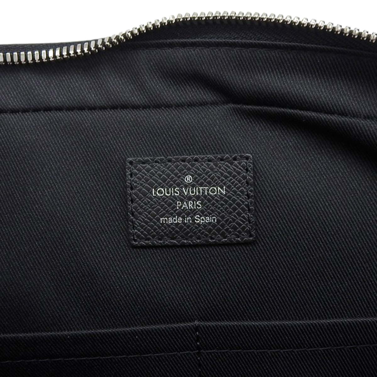 ルイヴィトン LOUIS VUITTON タイガ アントン メッセンジャーMM 斜め掛け アルドワーズ メンズ M33429 4638