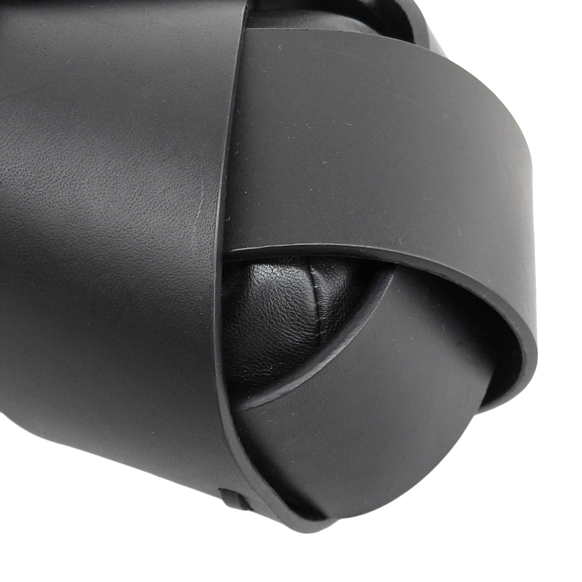 ロエベ LOEWE アナグラム 2WAY ショルダーバッグ 肩掛け ななめ掛け 巾着 レザー ブラック レディース 4735