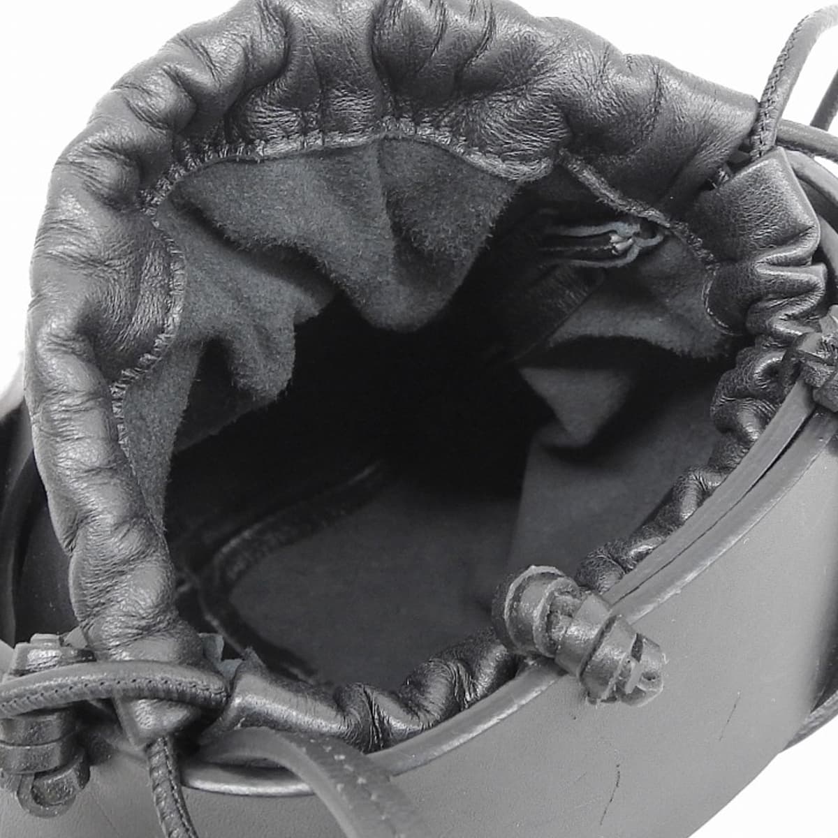 ロエベ LOEWE アナグラム 2WAY ショルダーバッグ 肩掛け ななめ掛け 巾着 レザー ブラック レディース 4735