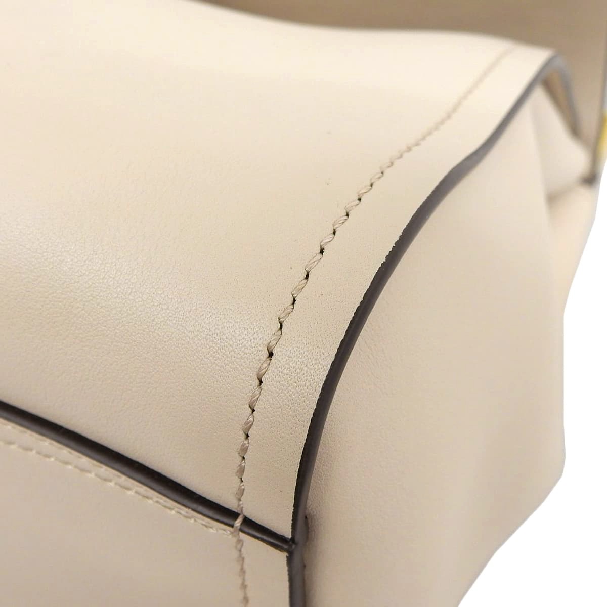 ジバンシー GIVENCHY ミスティック 2WAY ショルダーバッグ ハンドバッグ 肩掛け ななめ掛け レザー ベージュ ゴールド金具 レディース 4736