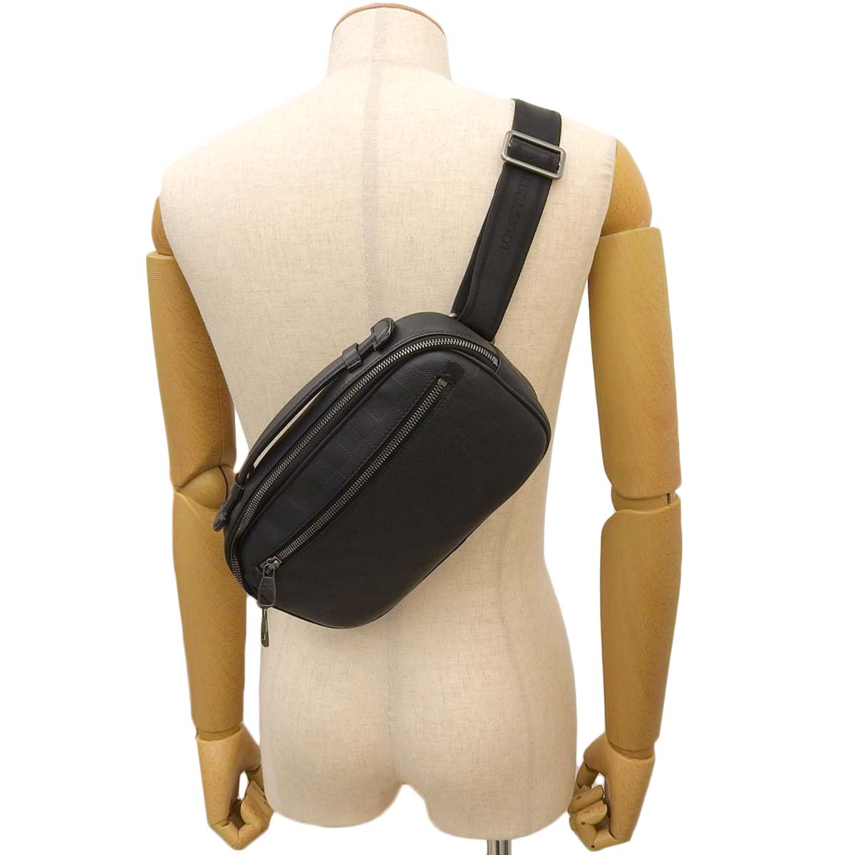 ルイヴィトン LOUIS VUITTON アンブレール ボディバッグ ダミエアンフィニ オニキス メンズ N41288 4343