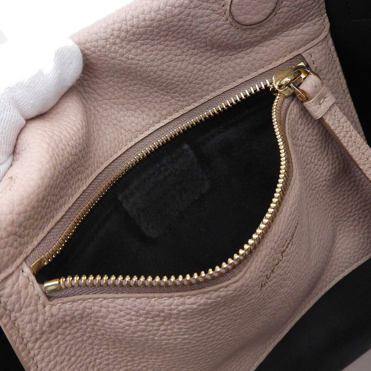 フェラガモ FERRAGAMO トートバッグ レザー ピンク レディース 4647