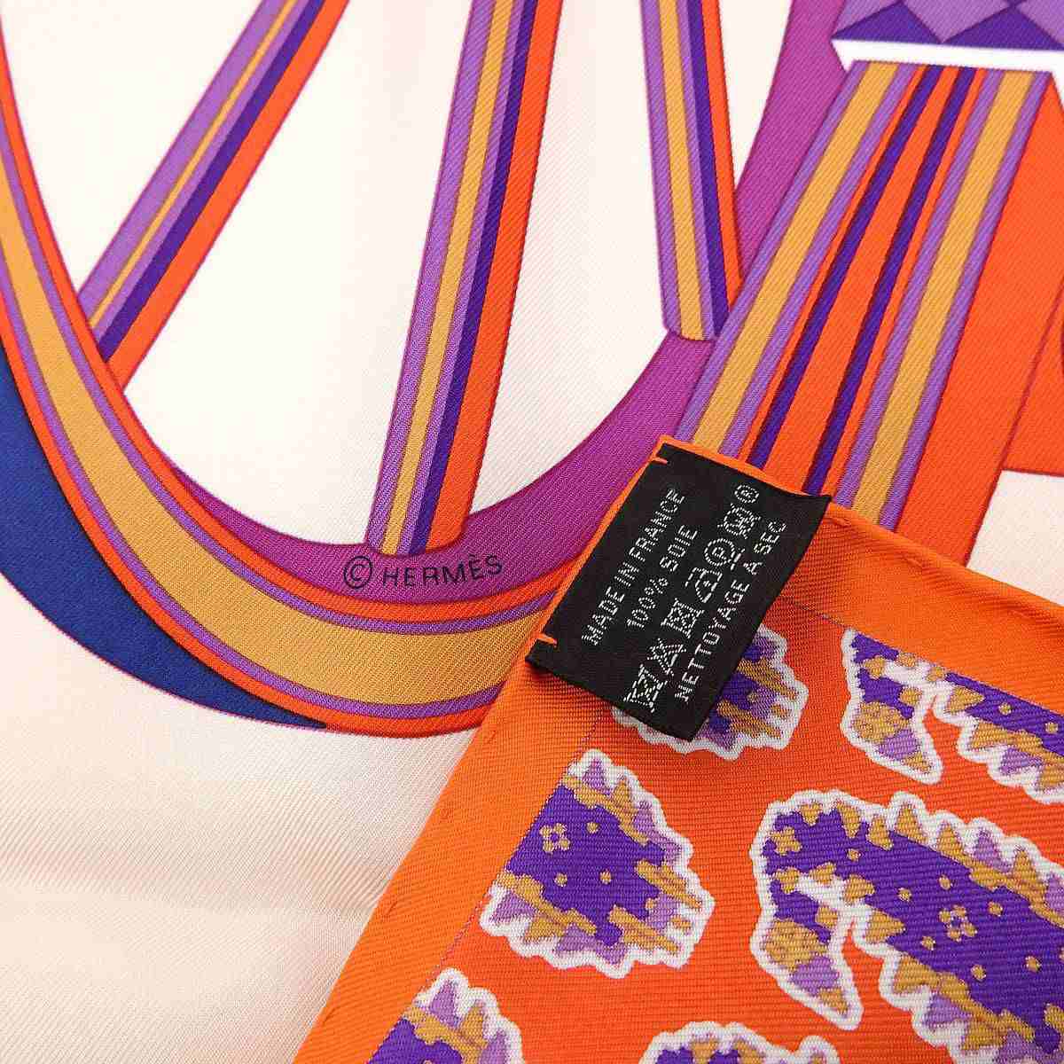 エルメス HERMES カレ90 Les Roues de Phaeton 四輪馬車の車輪 スカーフ シルク オレンジ系 レディース 8490