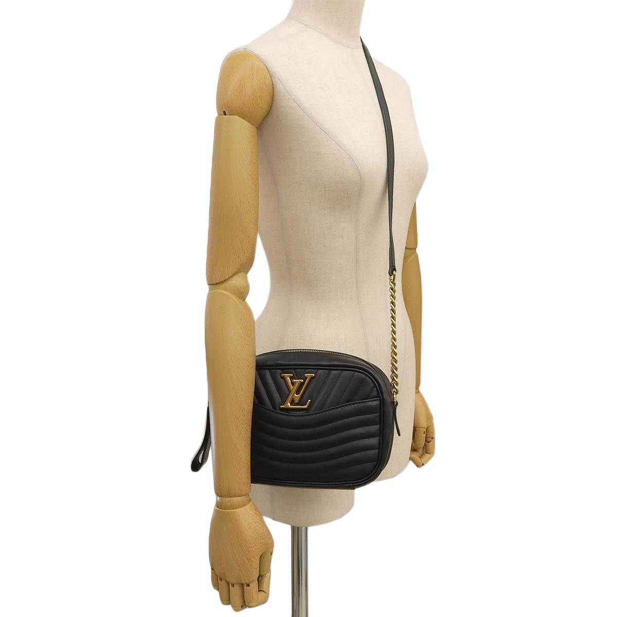 ルイヴィトン LOUIS VUITTON ニューウェーブ カメラバッグ ショルダー チェーンショルダー レザー ブラック レディース M53682 4423