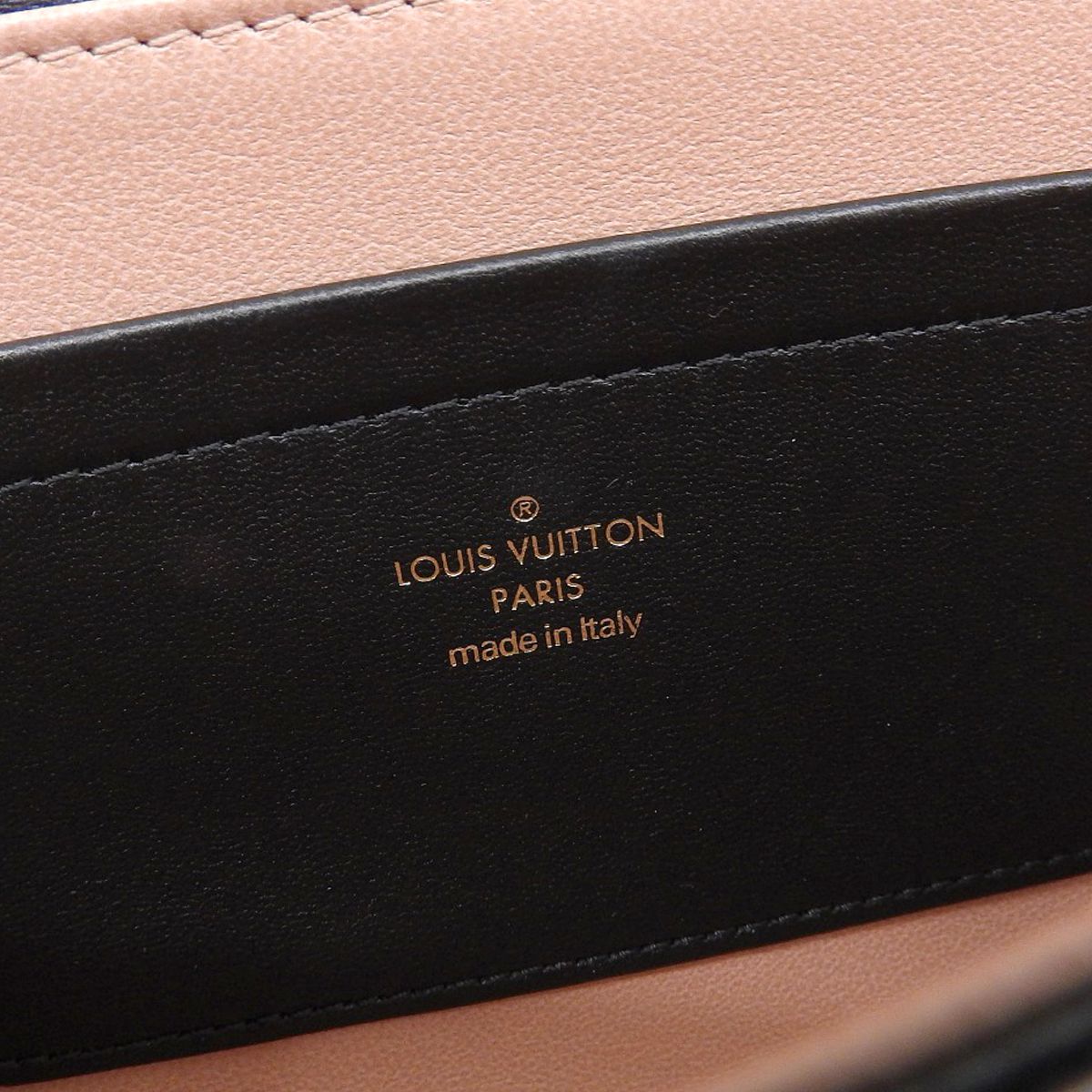 ルイヴィトン LOUIS VUITTON モノグラム・エンボス ポシェット・クッサン ショルダーバッグ レザー ノワール (ブラック) レディース M80742 4156