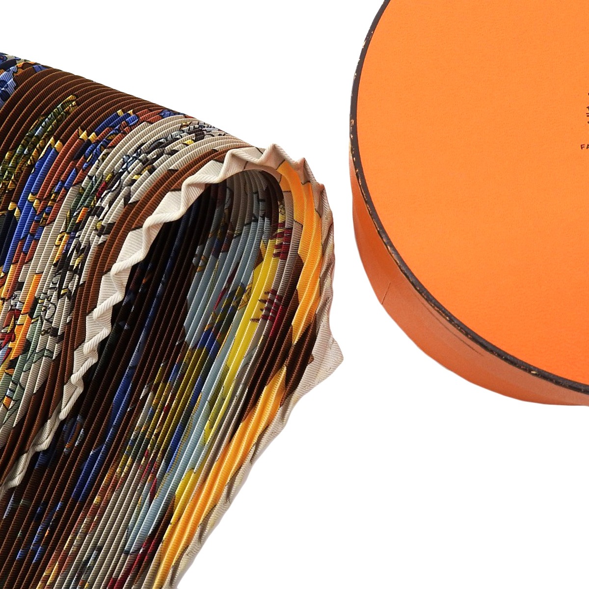 エルメス HERMES プリーツスカーフ FANTAISIES INDIENNES 眩惑のインド シルク ブラウン系 レディース  4652