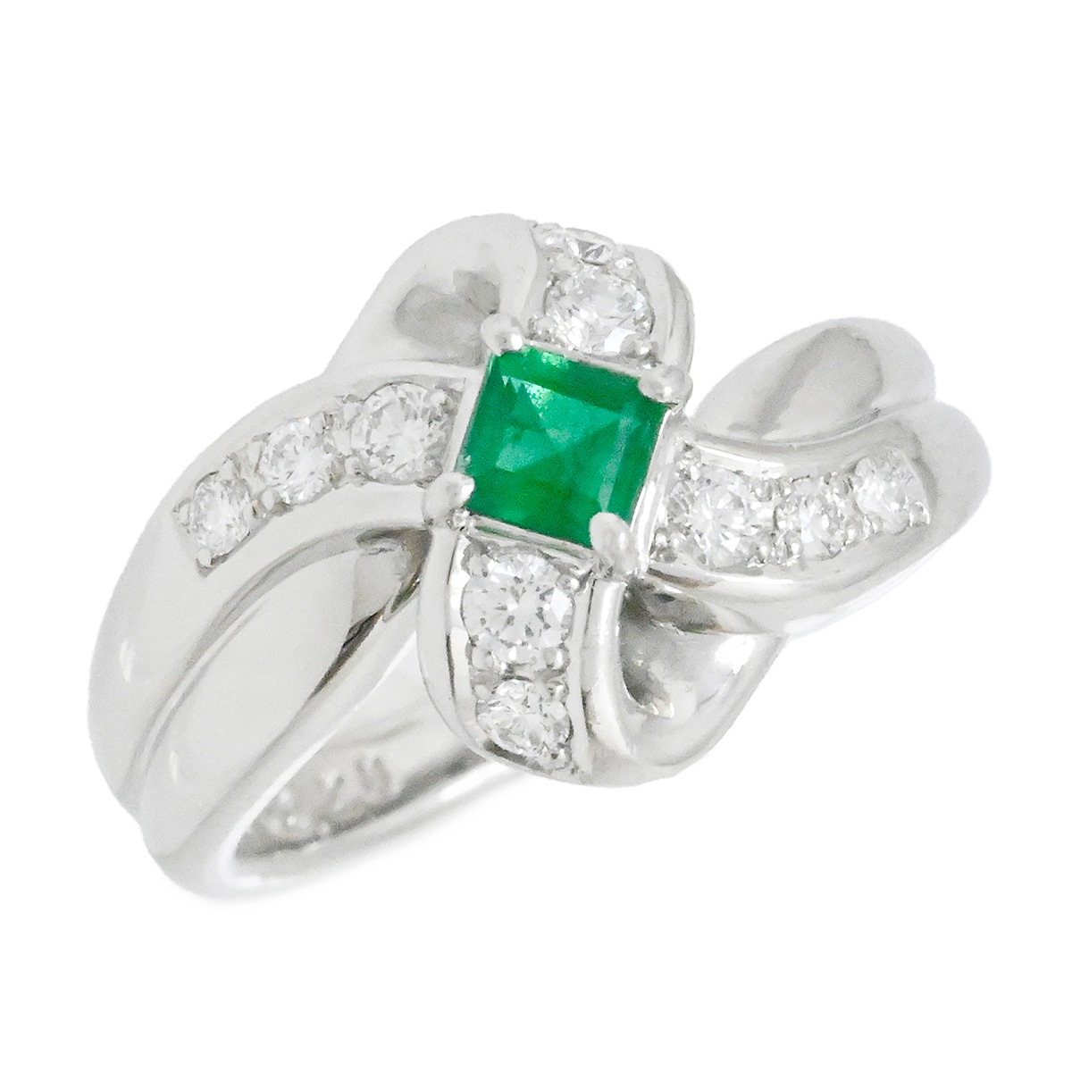 ポーラ POLA PT900 プラチナ ダイヤ0.28ct エメラルド0.20ct リング サイズ10号 レディース  3975