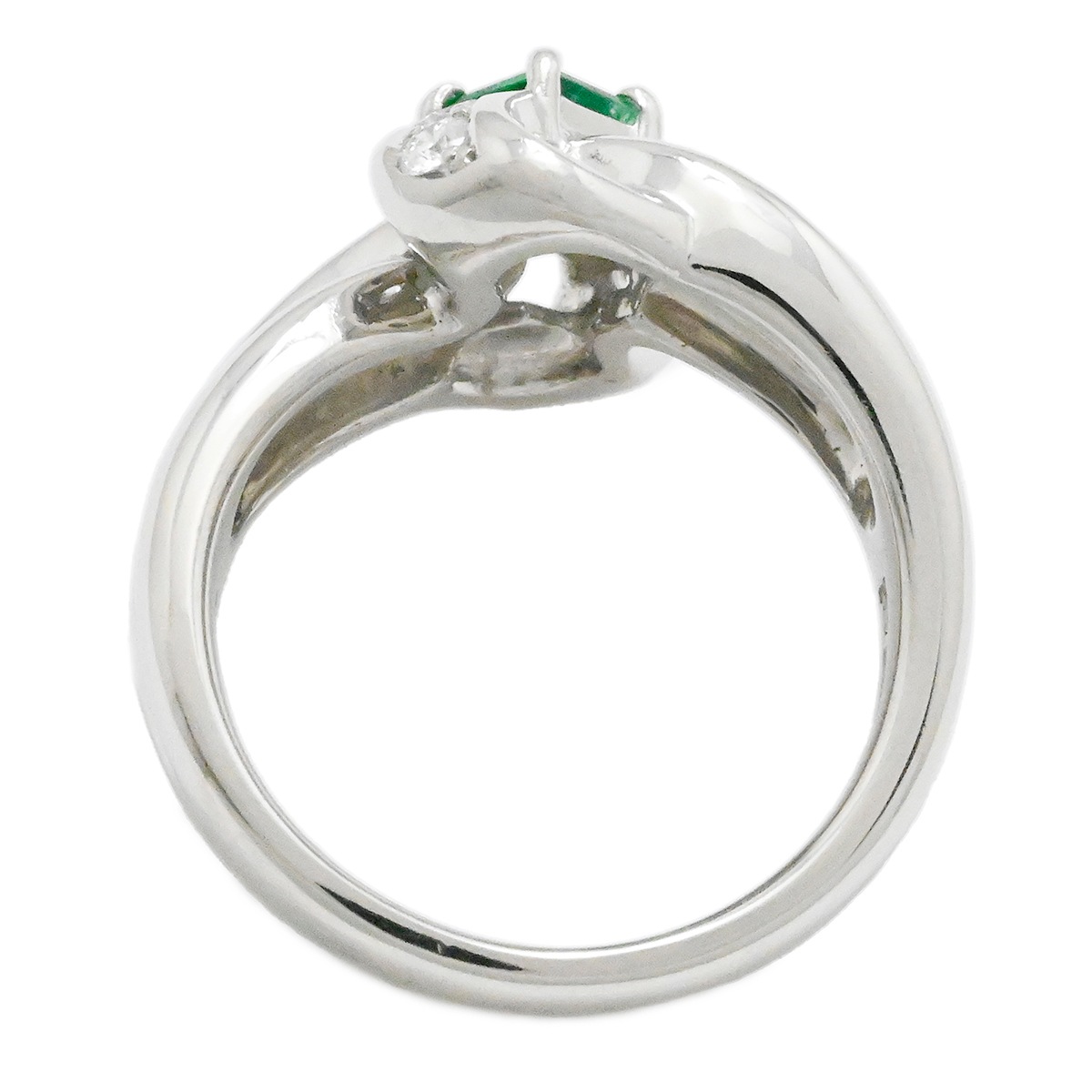 ポーラ POLA PT900 プラチナ ダイヤ0.28ct エメラルド0.20ct リング サイズ10号 レディース  3975