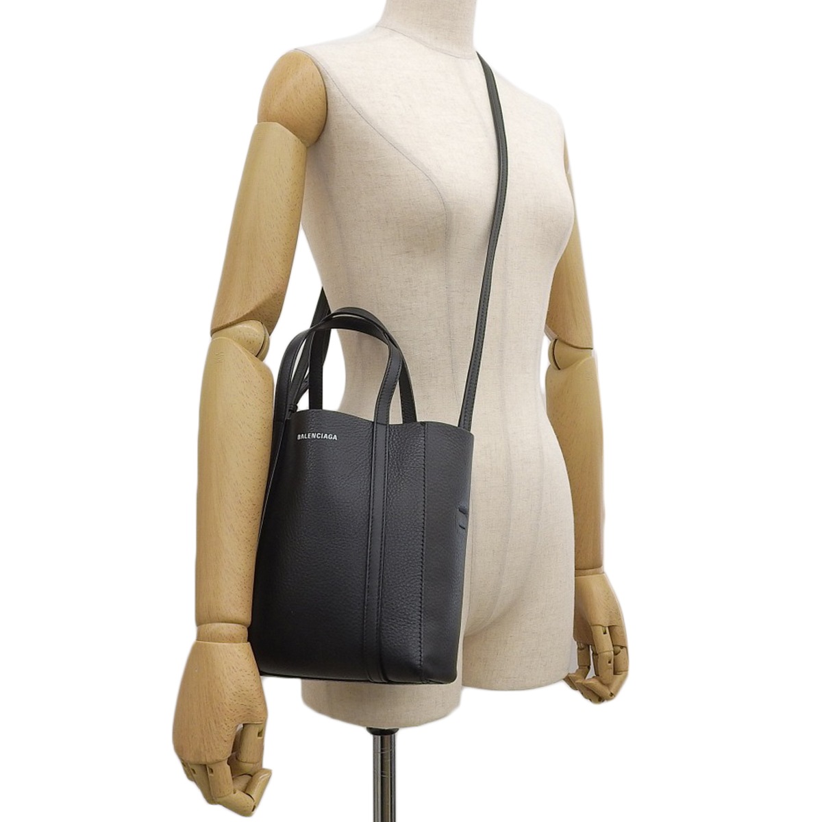 バレンシアガ BALENCIAGA エブリディ トートバッグ ショルダー 2WAY 型押しレザー ブラック レディース 551815 4124