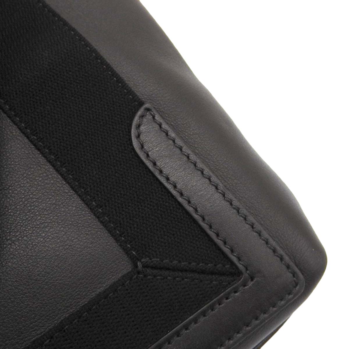 バレンシアガ BALENCIAGA ネイビーカバS トートバッグ ハンドバッグ パンチングロゴ レザー ブラック レディース 339933 4273