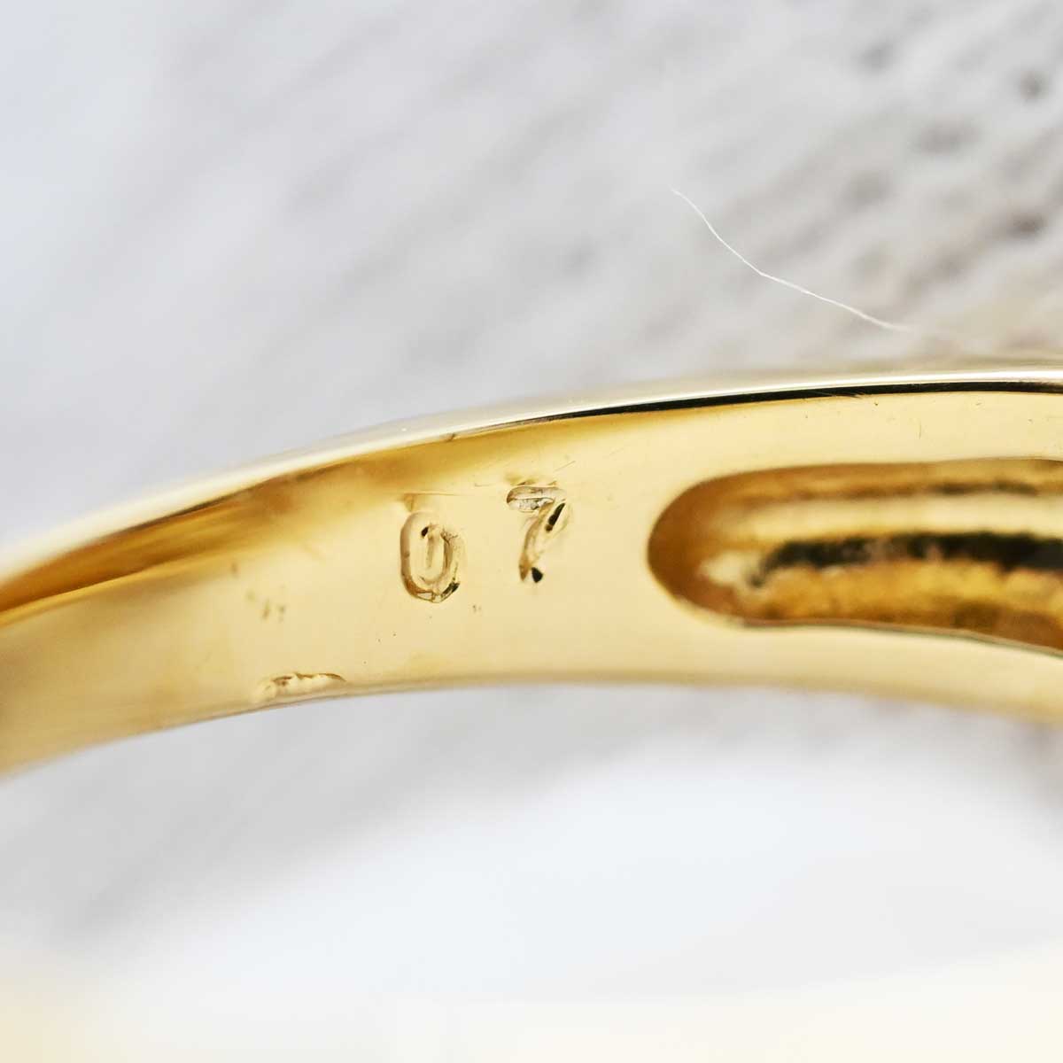 ポンテヴェキオ PONTE VECCHIO K18YG ダイヤ0.07ct ピンキーリング 4号  3324