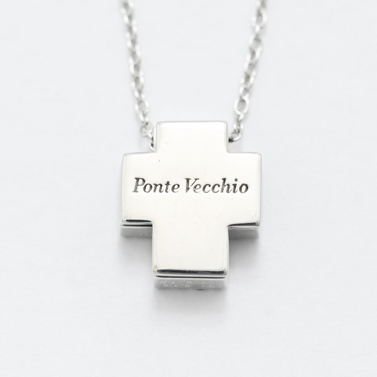 ポンテヴェキオ PONTE VECCHIO K18ＷG ホワイトゴールド ダイヤ0.16t ブラックダイヤ0.13ct クロスネックレス  3404