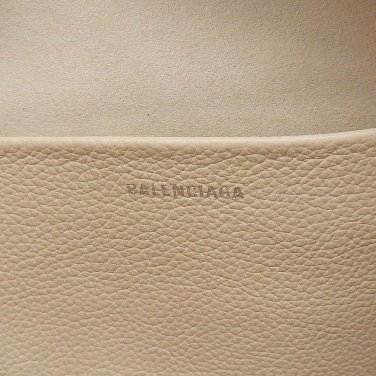 バレンシアガ BALENCIAGA カメラバッグ ミディアムM エブリディ ショルダーバッグ  レザー ベージュ系 シルバー金具 レディース 679267 4281