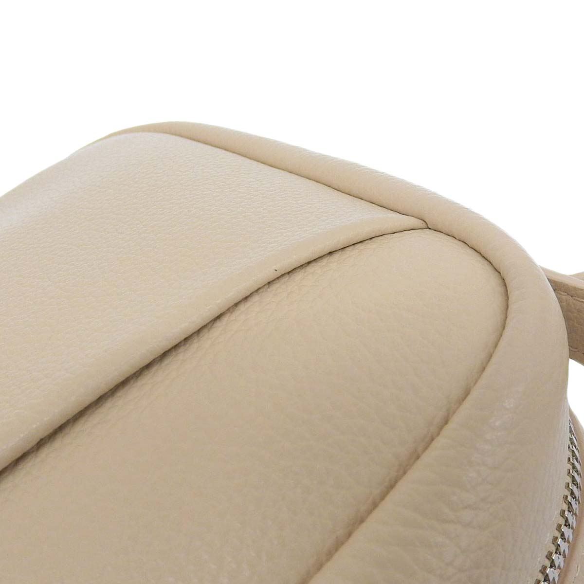 バレンシアガ BALENCIAGA カメラバッグ ミディアムM エブリディ ショルダーバッグ  レザー ベージュ系 シルバー金具 レディース 679267 4281