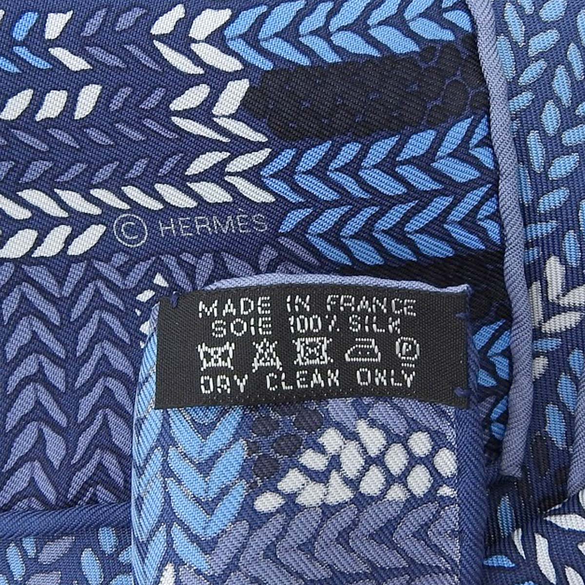 エルメス HERMES カレ90 AU COIN DU FEU 暖炉の傍で スカーフ シルク