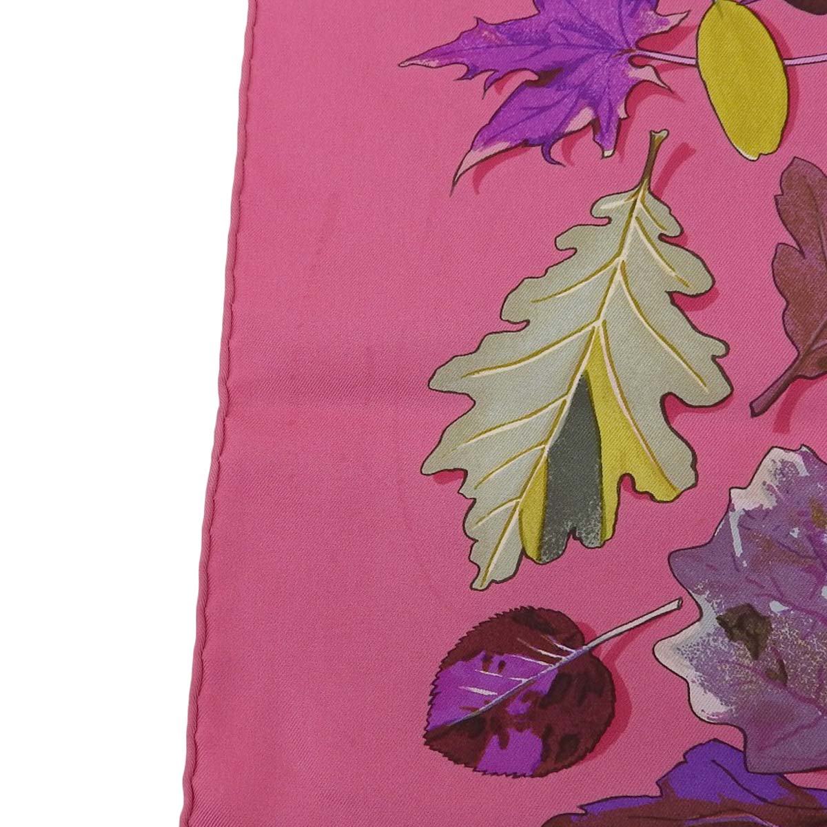 エルメス HERMES カレ90 スカーフ Tourbillon 渦巻き 落ち葉 リーフ柄 シルク ピンク系 レディース 4554