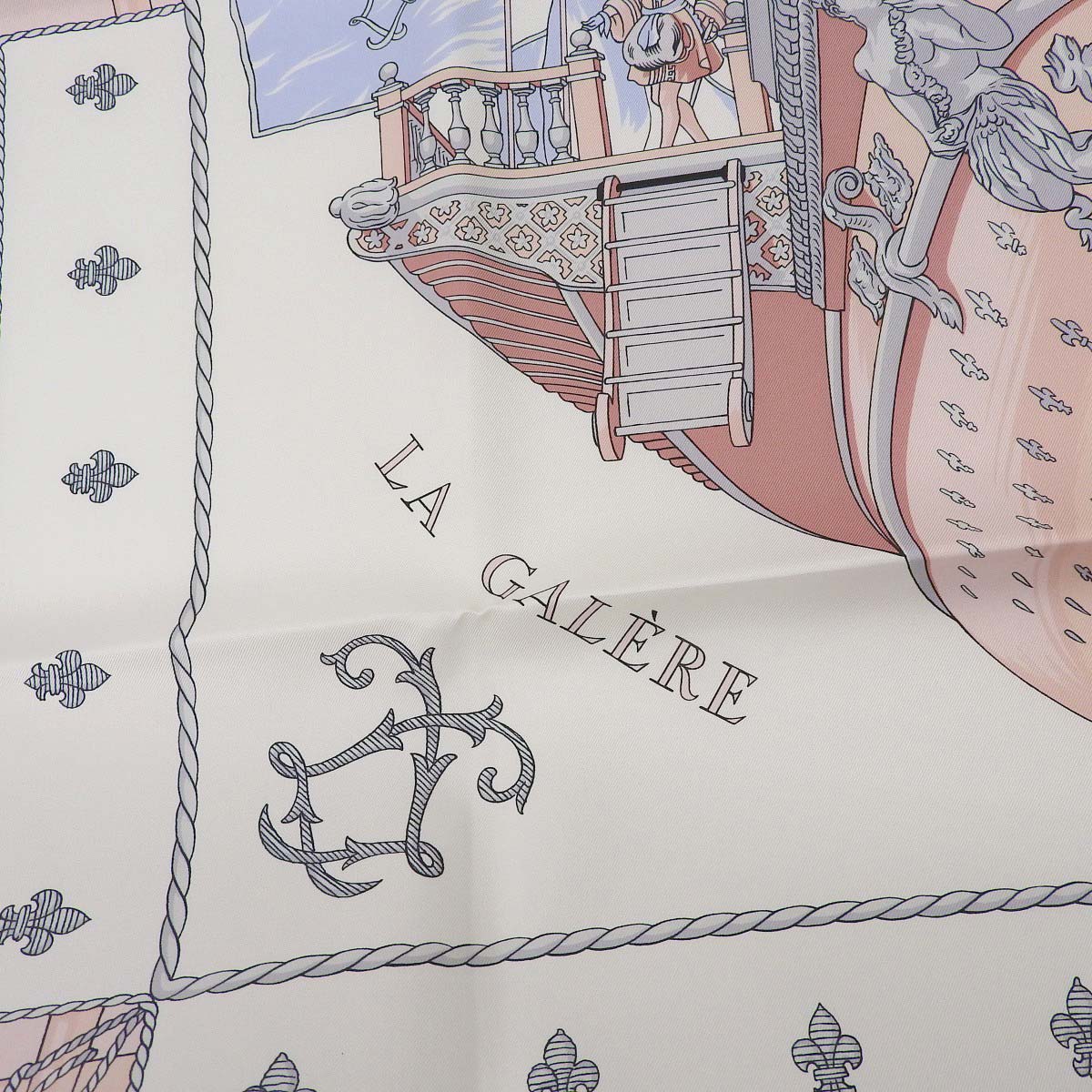 エルメス HERMES カレ90 スカーフ VUE DU CAROSSE DE LA GALERE LA REALE クイーンの戴冠式 シルク ピンク×ホワイト レディース 4555