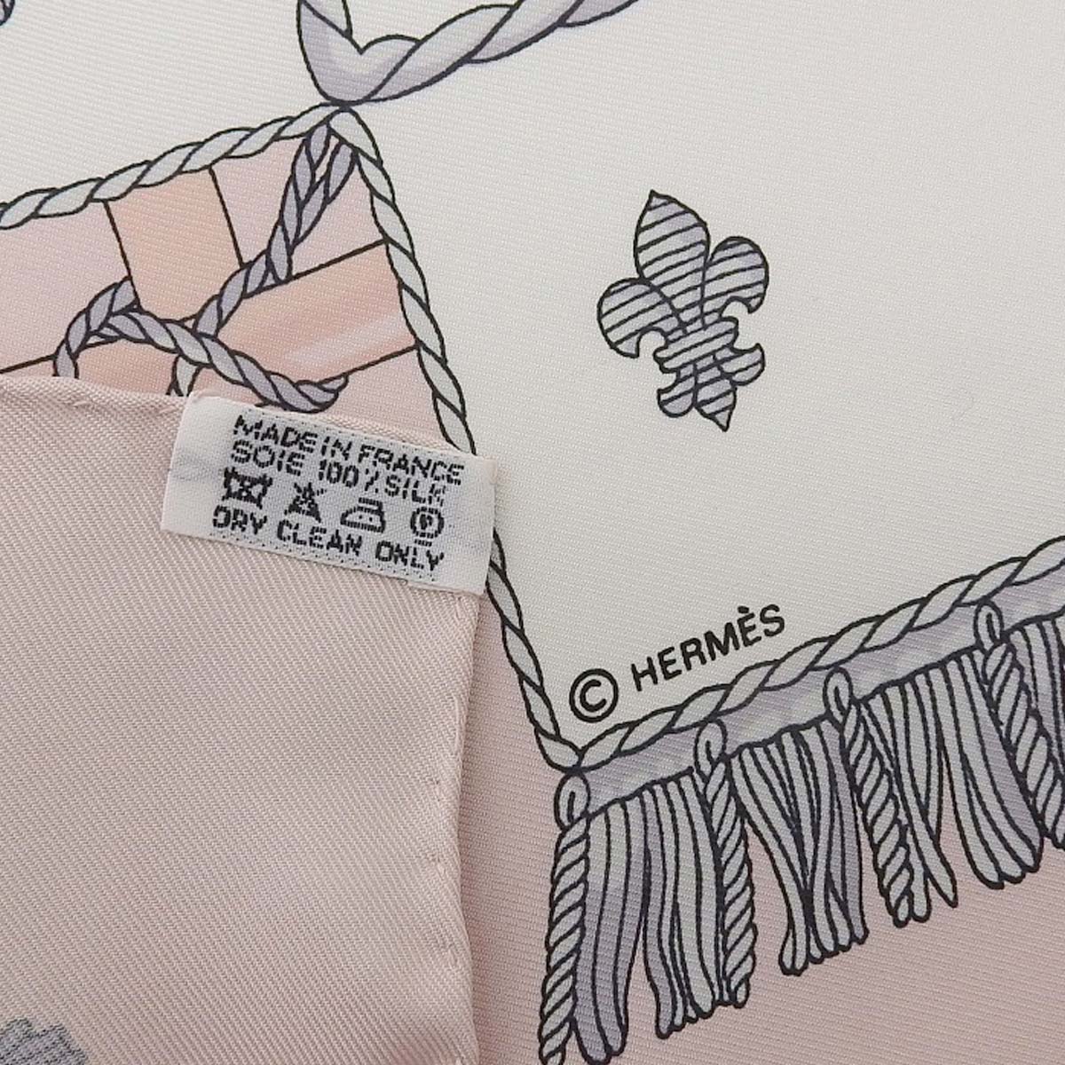 エルメス HERMES カレ90 スカーフ VUE DU CAROSSE DE LA GALERE LA REALE クイーンの戴冠式 シルク ピンク×ホワイト レディース 4555