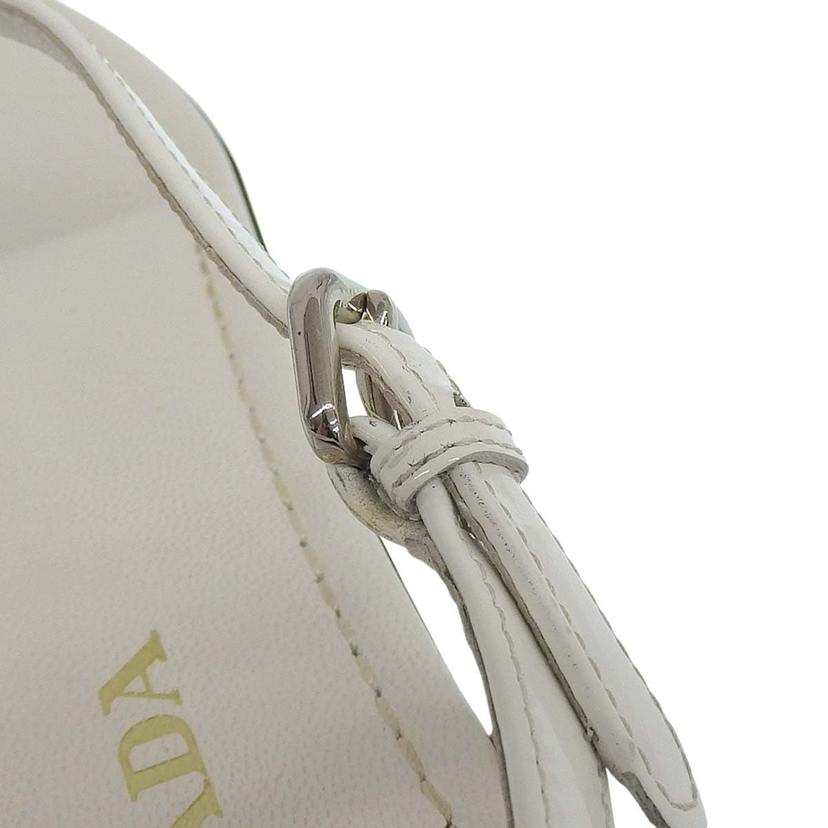 プラダ PRADA トライアングルロゴ フラット サンダル レザー×エナメル