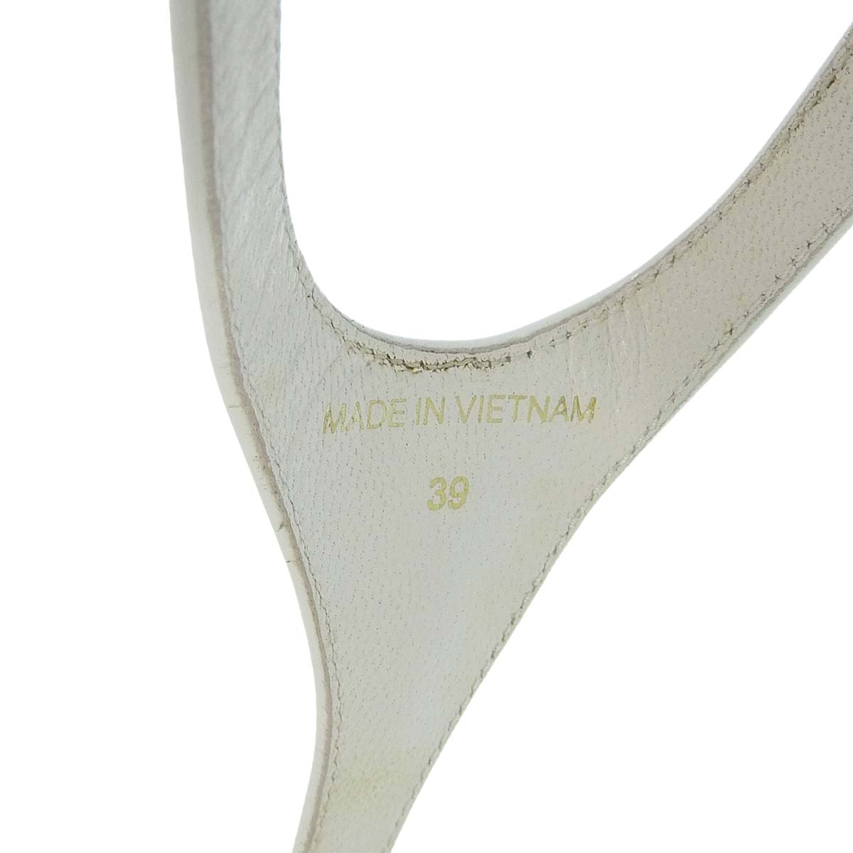 プラダ PRADA トライアングルロゴ フラット サンダル レザー×エナメル