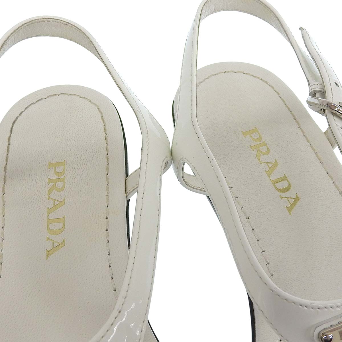 プラダ PRADA トライアングルロゴ フラット サンダル レザー×エナメル