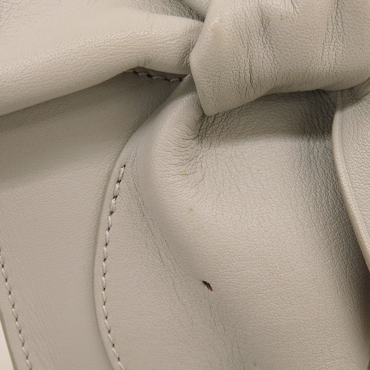 ロエベ LOEWE バニーポケット ショルダーバッグ ななめ掛け ポシェット フォンショルダー レザー グレー レディース ウサギ 4756