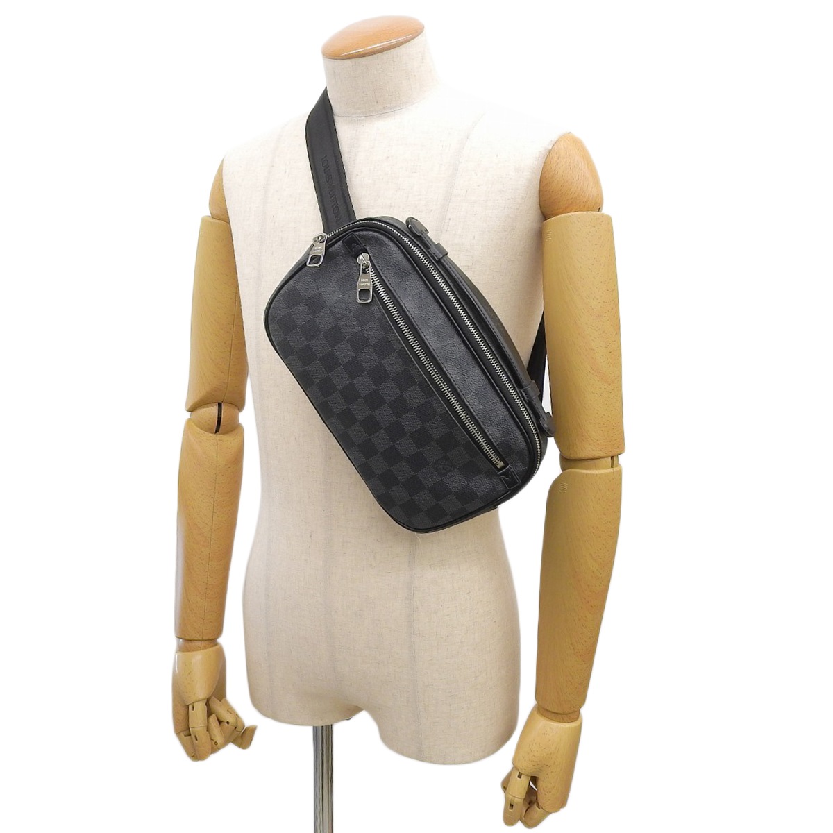 ルイヴィトン LOUIS VUITTON ダミエグラフィット アンブレール ボディバッグ セカンドバッグ メンズ N41289 4185