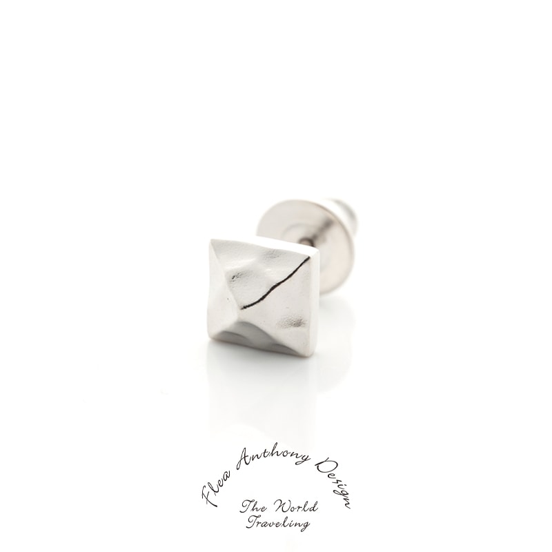 ZERO OnlineShop,シルバーアクセサリー,ピアス | ろーぐす オンライン