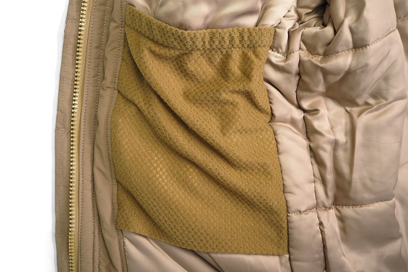 AVIREX å  㥱å  "PADDING ECWCS JACKET"  6102184