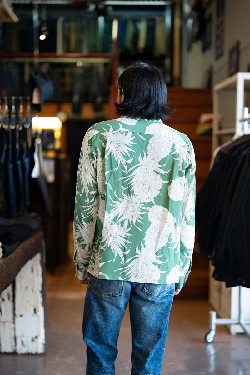 SUN SURF 󥵡 Ĺµ ϥ "ISLAND PINEAPPLE"  SS29403